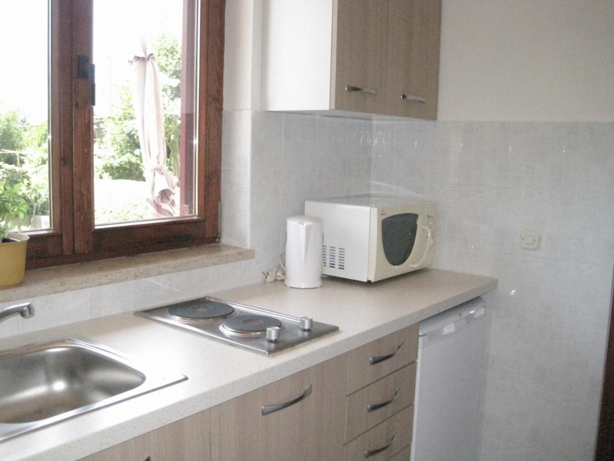 Apartments Ana And Vesna Pula Ngoại thất bức ảnh