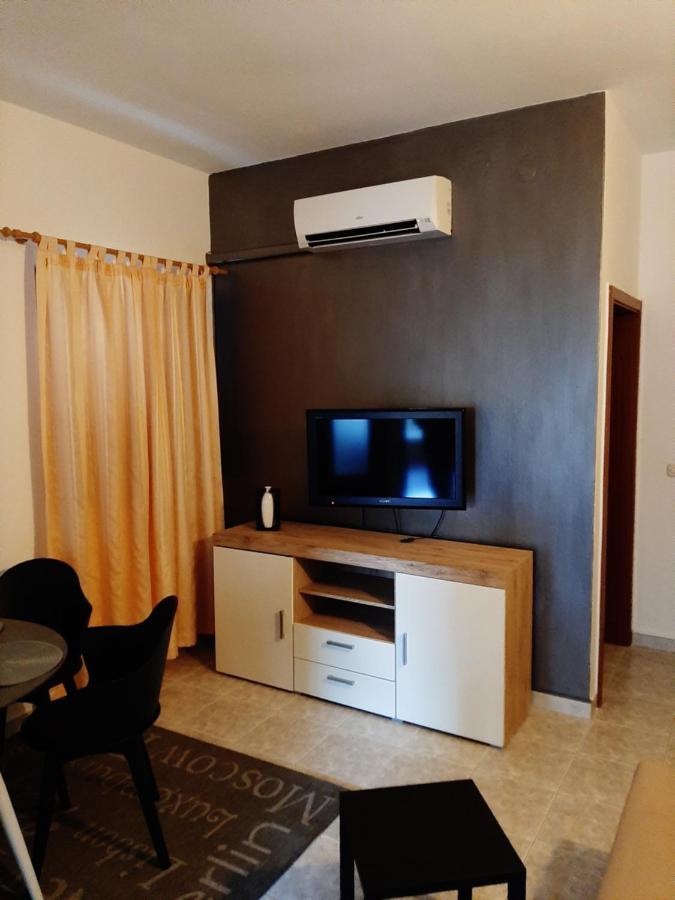 Apartments Ana And Vesna Pula Ngoại thất bức ảnh