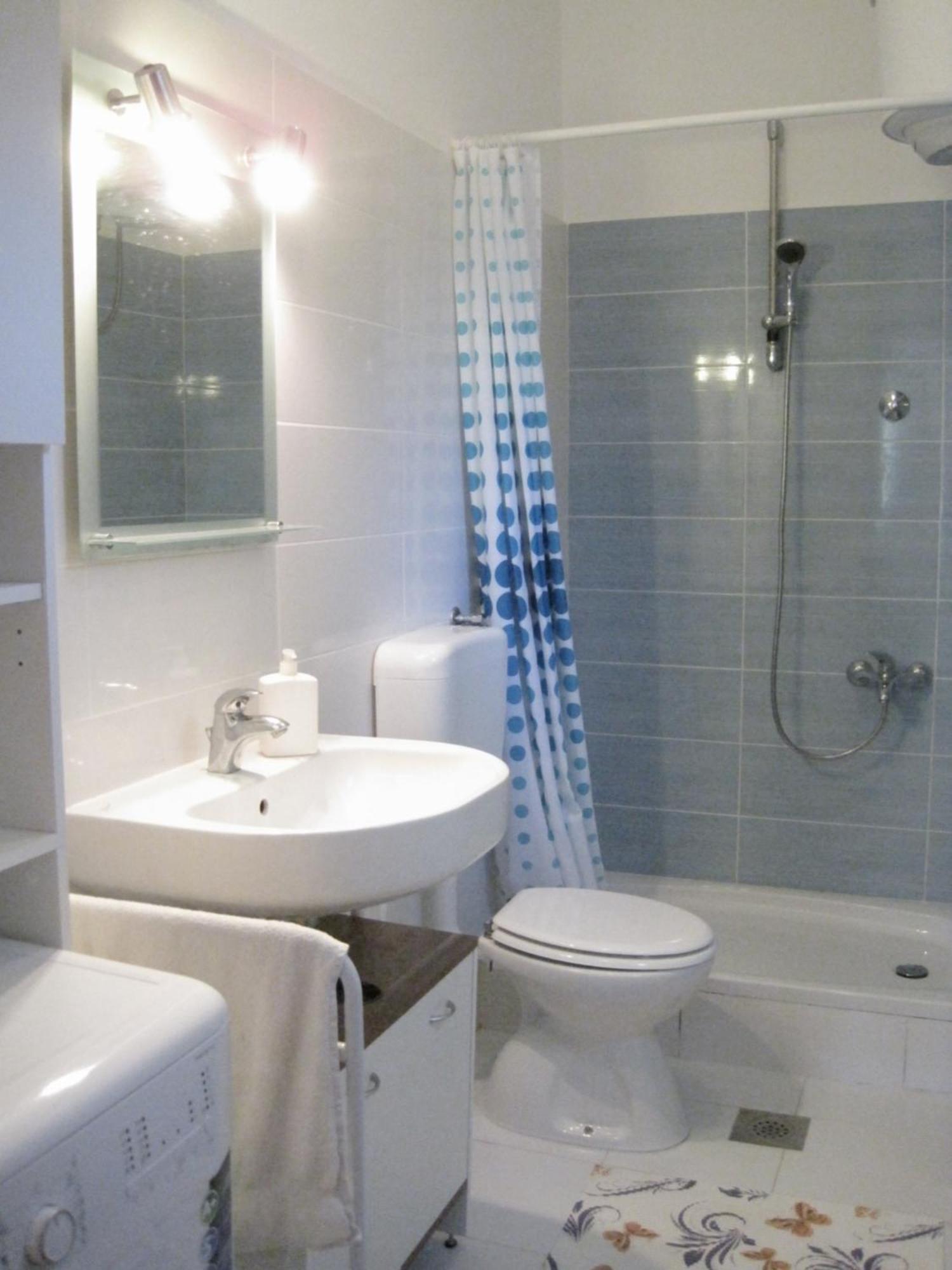 Apartments Ana And Vesna Pula Ngoại thất bức ảnh